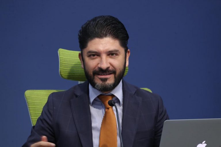 César Astudillo, Investigador del IIJ de la UNAM.