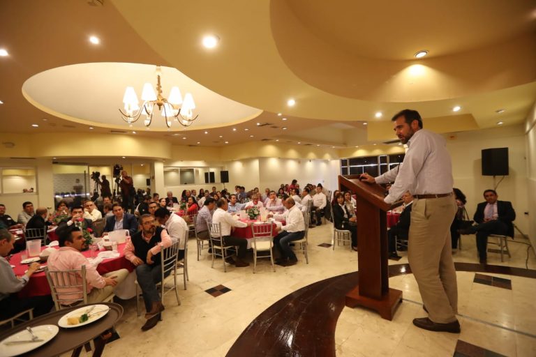 Reunión  con la estructura