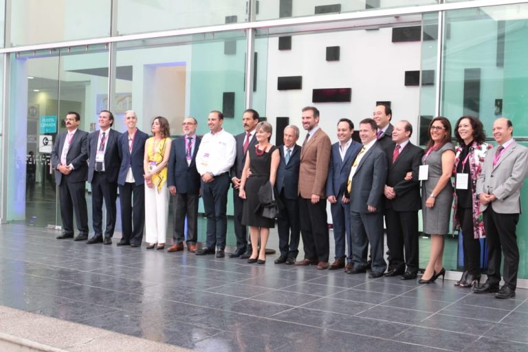 Enrique Cárdenas Sánchez Candidato por del "Frente por Puebla" (PAN, PRD y Movimiento Ciudadano).