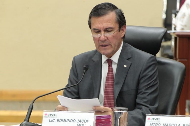 Informe por el Secretario Ejecutivo Edmundo Jacobo Molina.