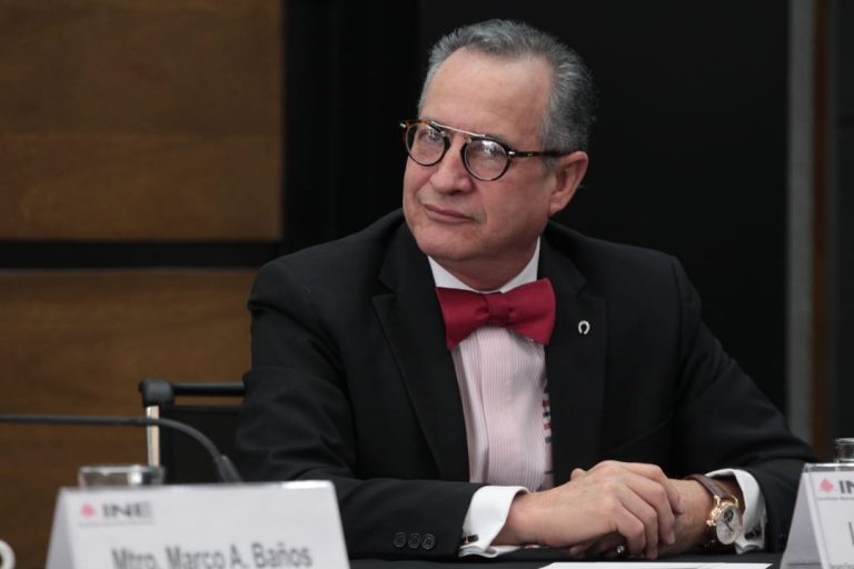 Alfonso Zermeño Infante Decano encargado de la Comisión de asuntos electorales del Colegio de notarios de la Ciudad de México.