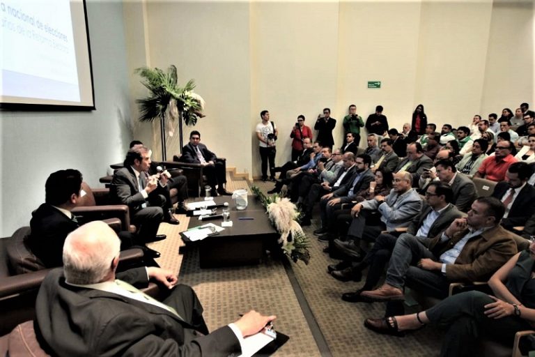 Conferencia Retos y Desafíos de la Democracia 2019.