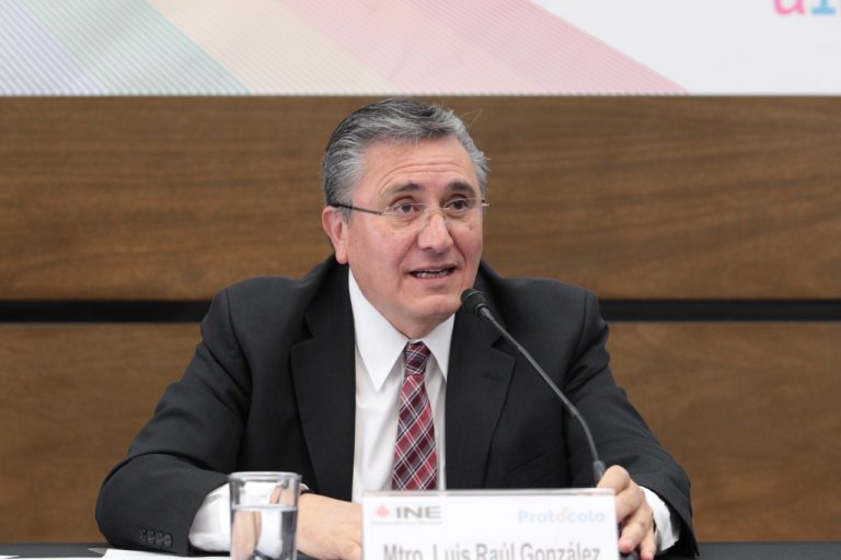 Luis Raúl González Pérez, Presidente de la CNDH.