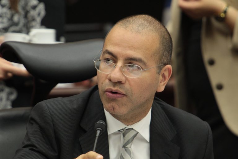 Roberto Ruíz Saldaña, Consejero Electoral.