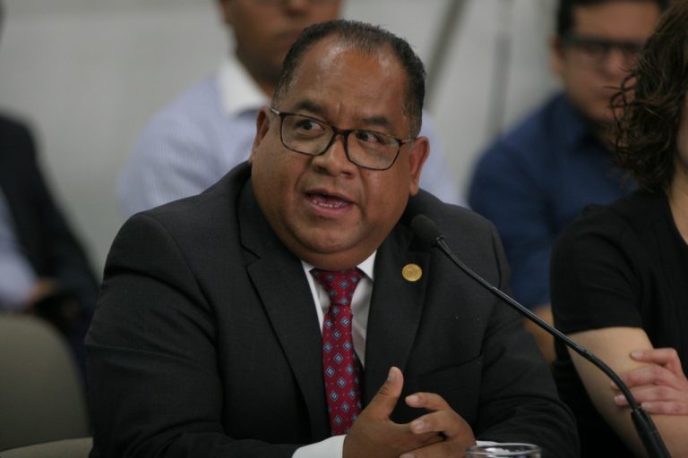 Armando González Escoto (PES)