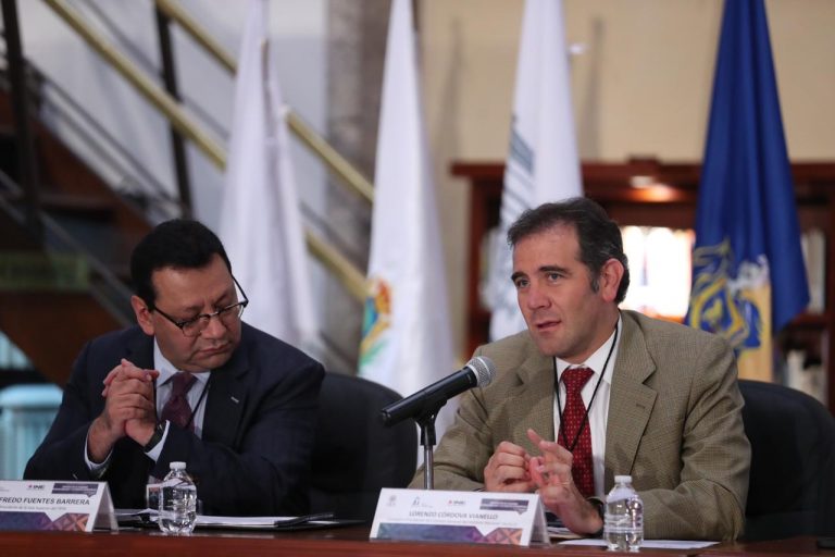 Luis Alfredo Fuentes Barrera, Magistrado Presidente del TEPJF y Lorenzo Córdova Vianello, Consejero Presidente del INE.