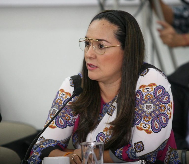 Representante del Partido Movimiento Ciudadano.