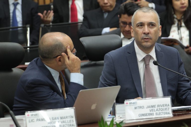 Jaime Rivera Velázquez y Benito Nacif Hernández, Consejeros Electorales.