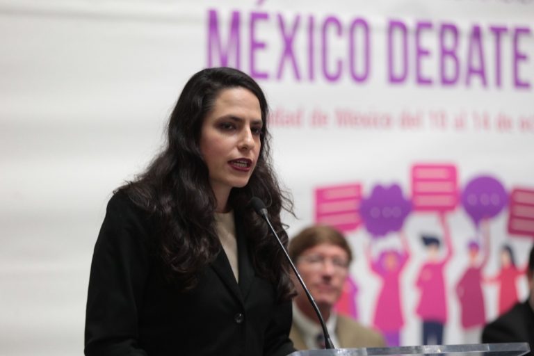 Montserrat Legorreta Lara,  Presidenta de la Asociación Mexicana del Debate (AMD)