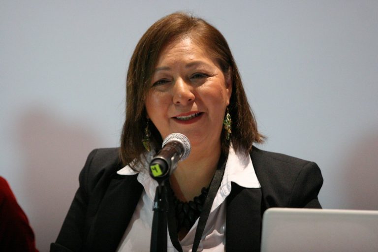 Rosa Aura Garcia Luna, Representante legal de Hagamos Algo.
