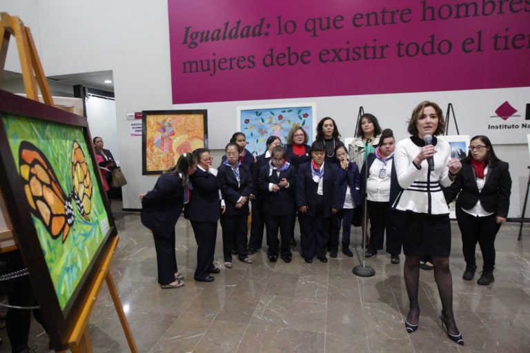 Presentación artística de Mujeres Resilentes  La mujer Down y su integración a la sociedad