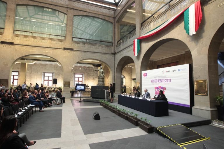 Inauguración del Primer Torneo Nacional México Debate 2019
