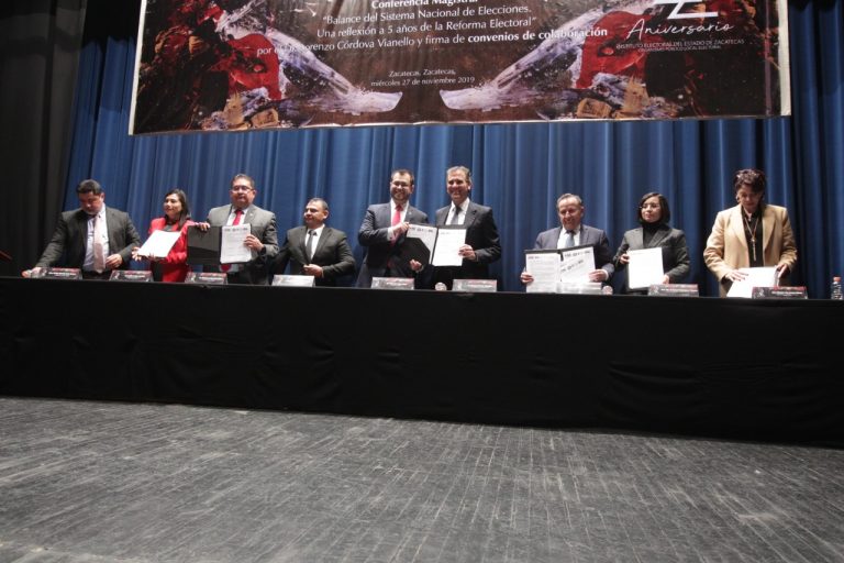 En el marco del 22 aniversario del IEEZ. Conferencia magistral “Balance del Sistema Nacional de Elecciones. Una reflexión a 5 años de la Reforma Electoral”.