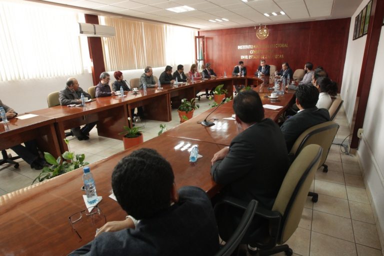 Reunión de trabajo con el Personal del Servicio Profesional Electoral Nacional.