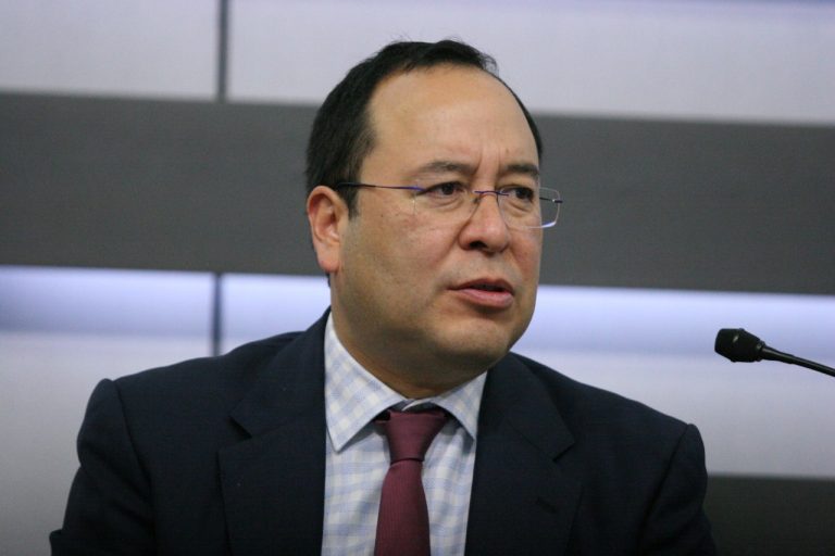 Ciro Murayama Rendón, Consejero Electoral y Presidente de la Comisión del Servicio Profesional Electoral Nacional e integrante de la Comisión de Fiscalización.