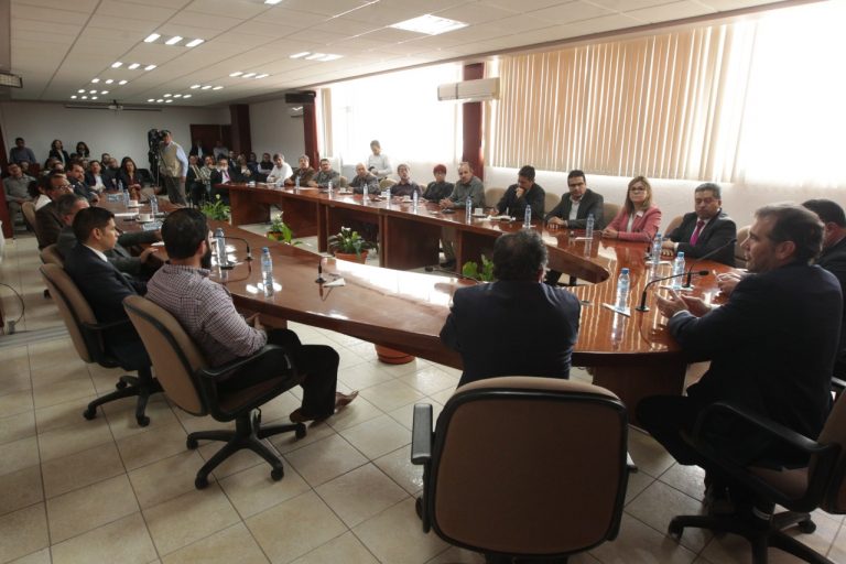 Reunión de trabajo con el Personal del Servicio Profesional Electoral Nacional.