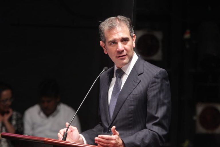 Lorenzo Córdova Vianello, Consejero Presidente del INE en la Conferencia magistral “Balance del Sistema Nacional de Elecciones. Una reflexión a 5 años de la Reforma Electoral”.