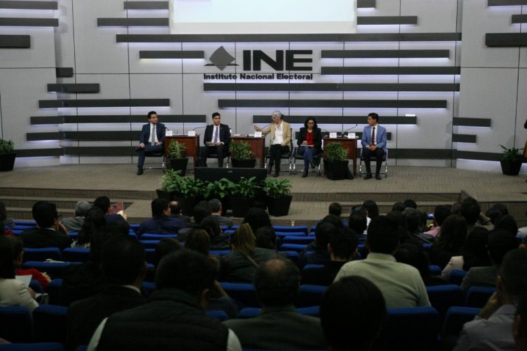 Panel 2 Estrategias para el desarrollo e inclusión de los liderazgos juveniles.