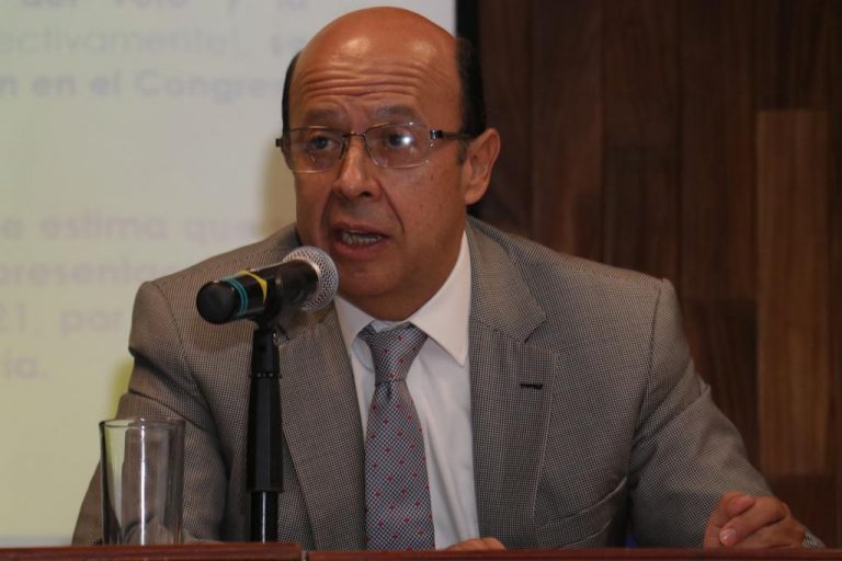 Consejero Electoral del INE Enrique Andrade