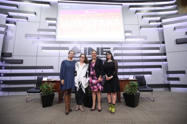 Presentación Cine debate con el cortometraje Nosotras.