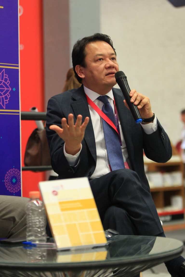 Rafael Martínez Puón, Director Ejecutivo del Servicio Profesional Electoral Nacional.