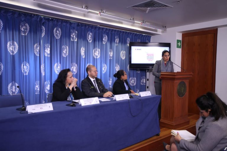 Claudia Zavála Pérez, Consejera Electoral en la Inauguración Taller de Liderazgo, Diálogo y Negociación para Impulsar la Participación Política de las Mujeres.
