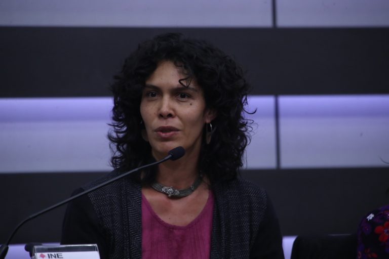 Andrea Medina, Abodaga feminista.