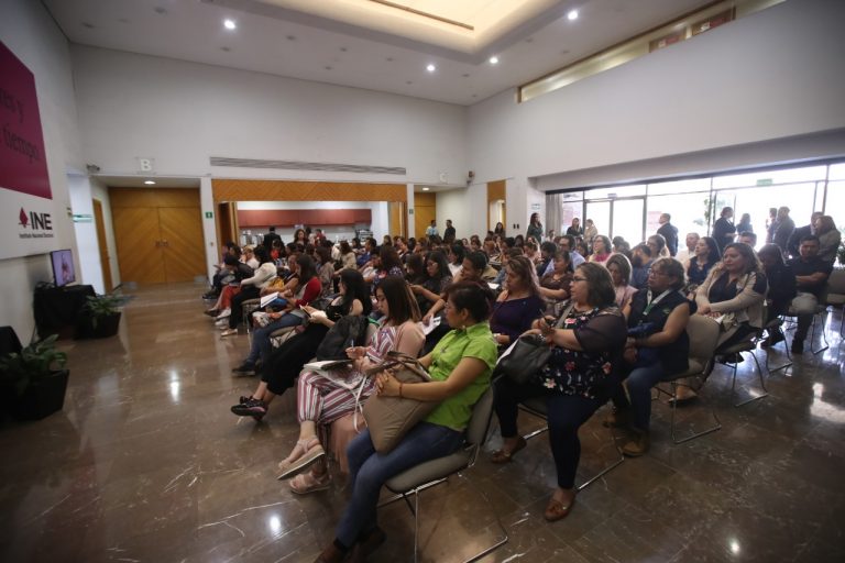 Conversatorio con la Dra. Marcela Lagarde y de los Ríos "La violencia feminicida y el feminicidio".