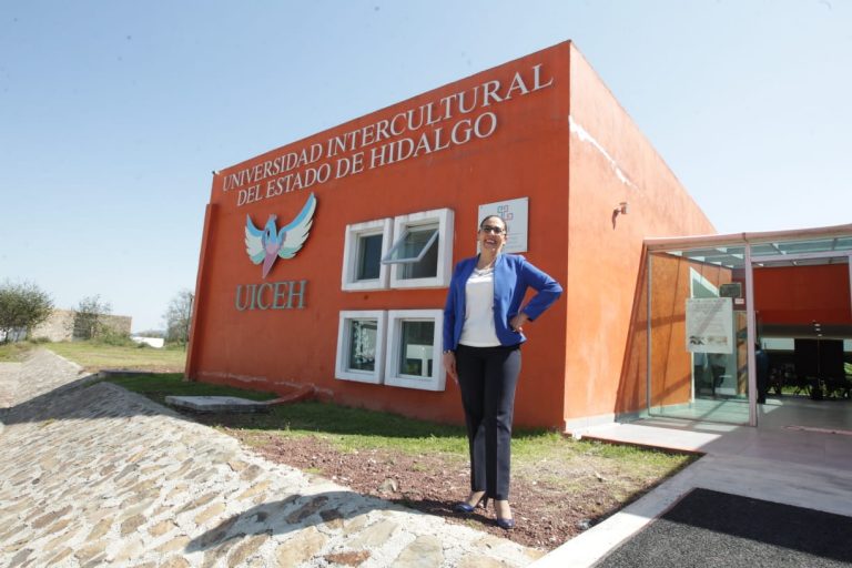 Claudia Zavala Pérez, Consejera Electoral del INE.