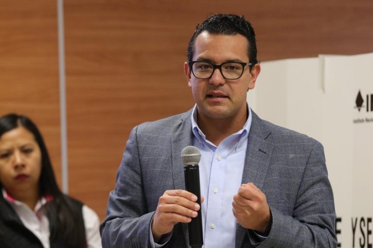 Carlos Ferrer Silva, Titular de la Unidad Técnica de lo Contencioso Electoral del INE.