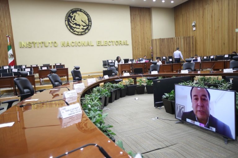 Consejero Electoral Ciro Murayama