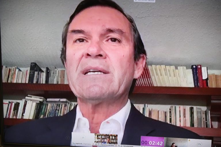 Secretario Ejecutivo Edmundo Jacobo Molina