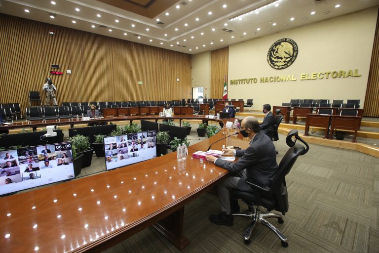 Toma de Protesta de los Nuevos  Consejeros del Instituto Nacional Electoral