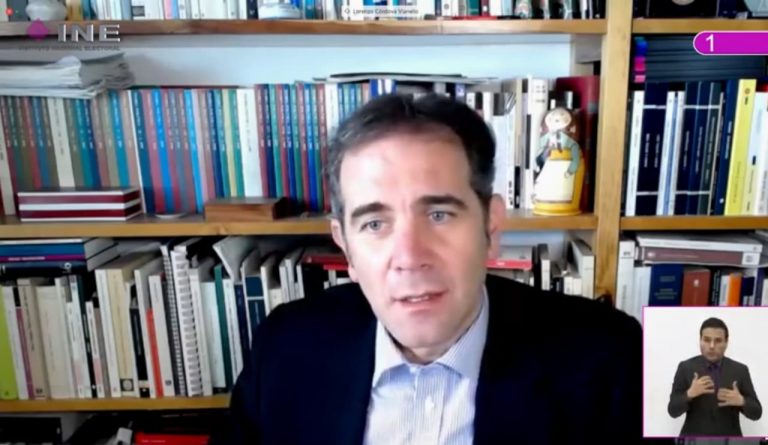 Lorenzo Córdova Vianello, Consejero Presidente.