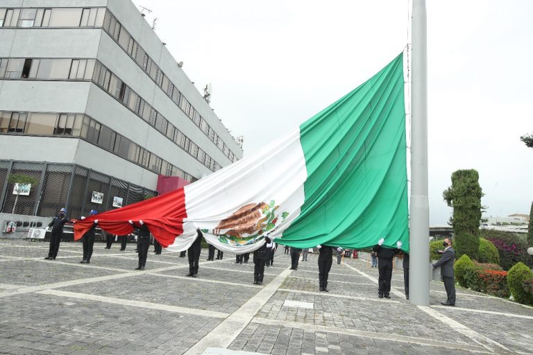 Ceremonia de Honores a la Bandera con motivo del Inicio del Proceso Electoral Federal 2020-2021