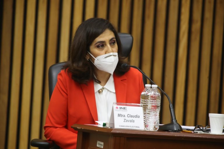 Claudia Zavala Pérez, Consejera Electoral.