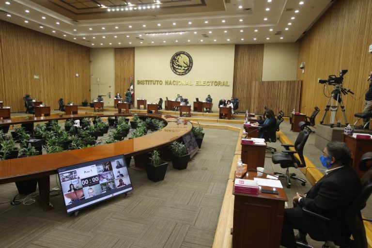 Sesión Ordinaria  del Consejo General,  transmitida por la plataforma virtual.