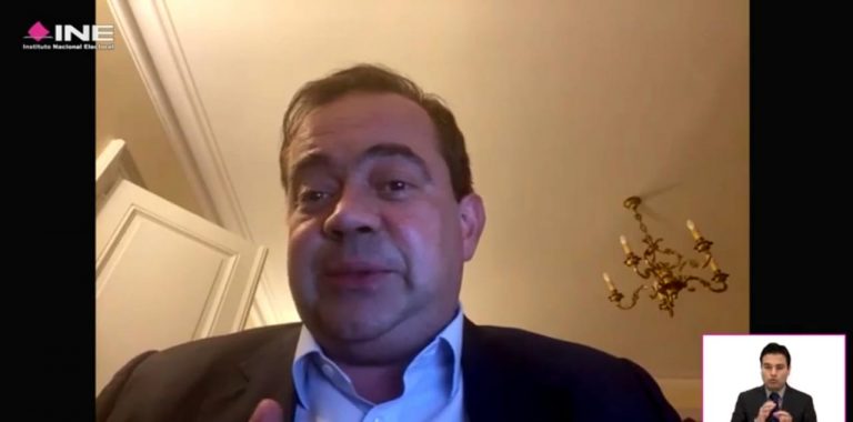 Serguéi Kouznetsov, Comisión de Venecia.