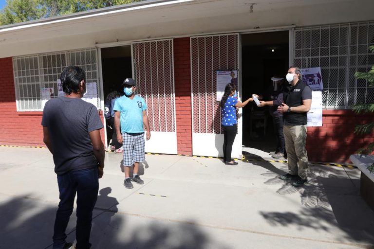 Con todas las medidas sanitarias se llevan a cabo las votaciones en los estado de Hidalgo y Coahuila.