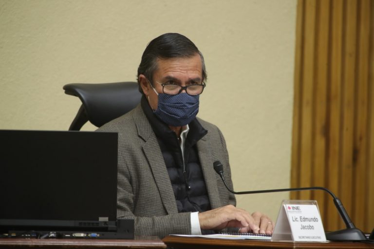 Edmundo Jacobo Molina, Secretario Ejecutivo