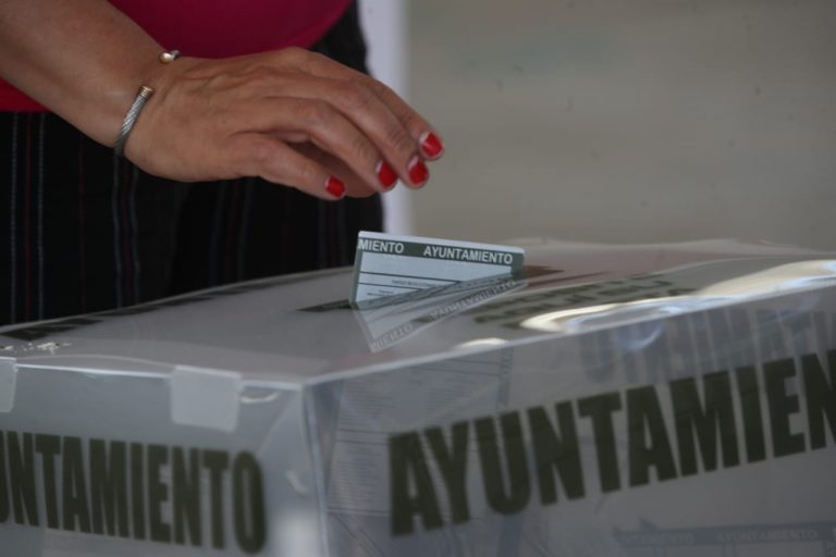 Con todas las medidas sanitarias se llevan a cabo las votaciones en los estado de Hidalgo y Coahuila.