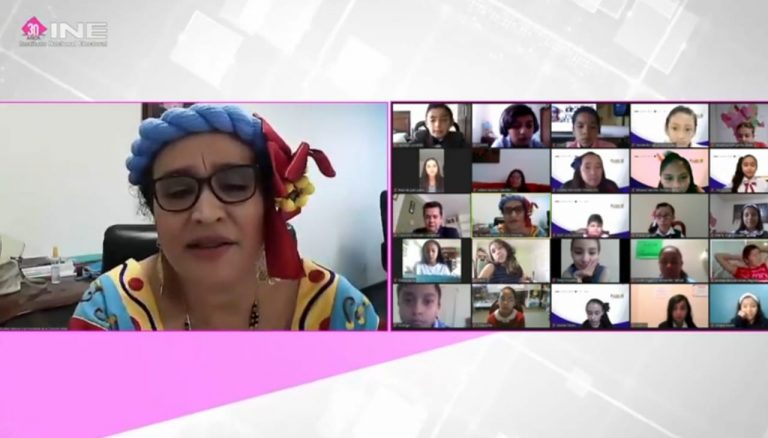 Rosalva Valencia Cruz, Presidenta de la Comisión de Derechos de la Niñez y Adolescencia de la Cámara de Diputados.