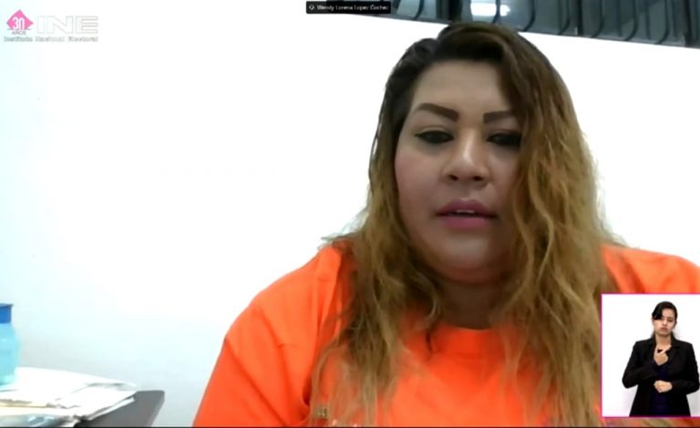 Wendy López Goches, Funcionaria del Ayuntamiento de Pantelhó.