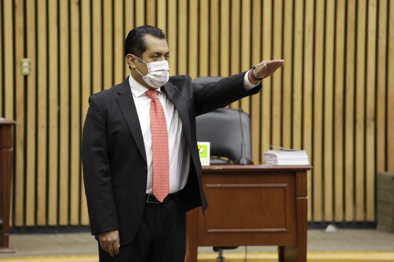 Toma de protesta de Sergio Carlos Gutiérrez Luna como representante propietarios de MORENA.