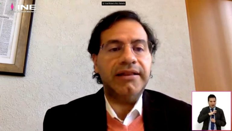 Roberto Ruíz Saldaña, Consejero Electoral del INE.