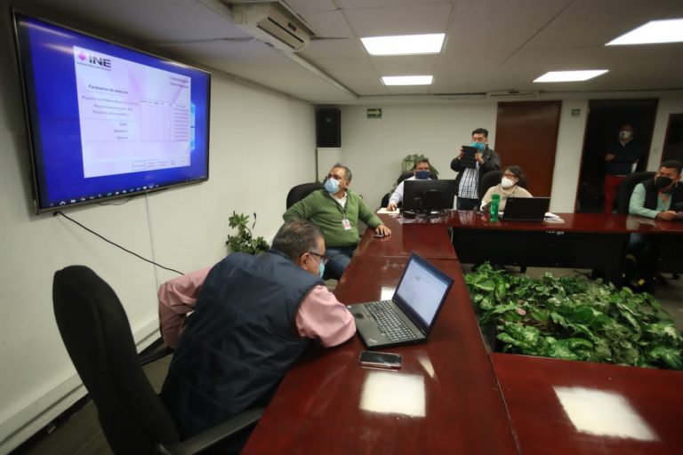 Generación de muestra para verificar la autenticidad de apoyo de Consulta Popular