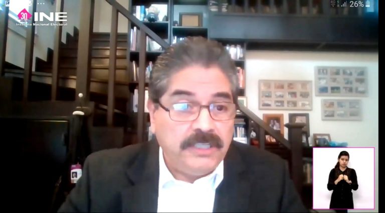 Víctor Alejandro Espinoza.