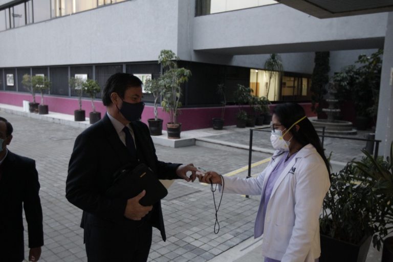 Se instaló filtro sanitario para todo el personal que trabaja en las Oficinas Centrales del Instituto.