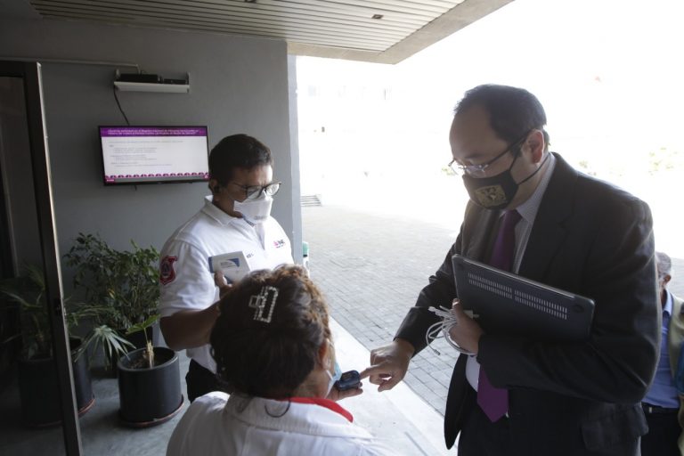 Se instaló filtro sanitario para todo el personal que trabaja en las Oficinas Centrales del Instituto.