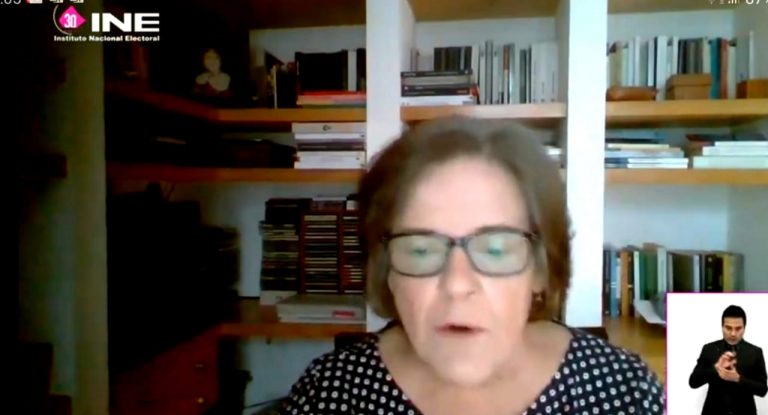 María Teresa González Luna.